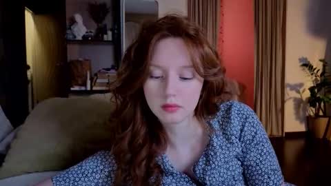 Snapshot of luciacoy chatting on October 2025 06:21:01 PM Lucia online show from October 2025 06:21:01 PM