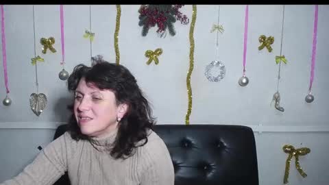 LuciaMi online show from December 2024 04:54:02 AM