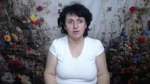 LuciaMi online show from October 2025 05:06:01 AM