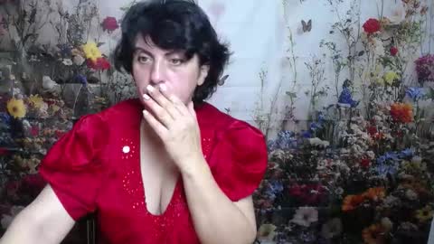 LuciaMi online show from October 2025 05:24:02 PM