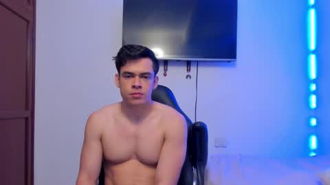 Snapshot of lucian_gomez chatting on October 2025 06:36:01 PM Lucian Gomez online show from October 2025 06:36:01 PM