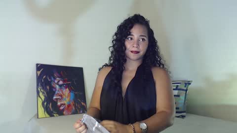 luciana online show from December 2024 04:21:02 PM