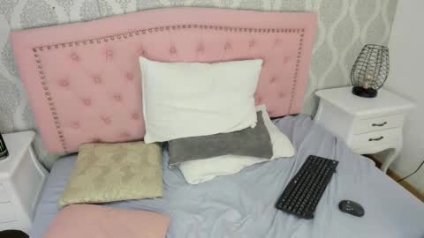 luciana lopez 7 online show from February 2026 06:22:01 AM