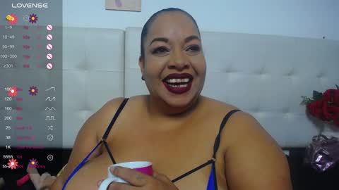 Snapshot of luciana_milf1 chatting on January 2025 11:03:02 AM Luciana online show from January 2025 11:03:02 AM