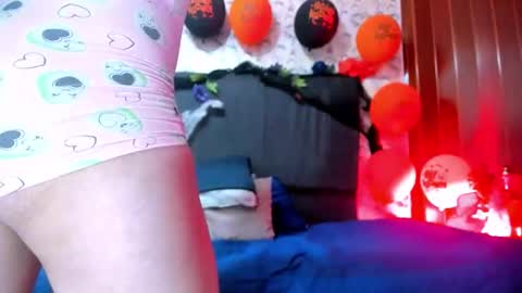 luciana_valentina online show from October 2025 03:07:02 AM