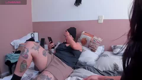 Dani 3 online show from October 2025 04:51:02 PM