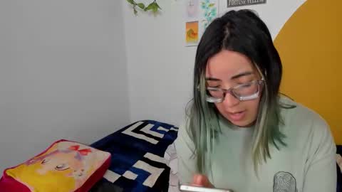 Dani 3 online show from December 2025 02:45:02 PM