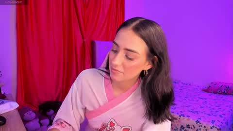    online show from December 2025 08:20:01 AM