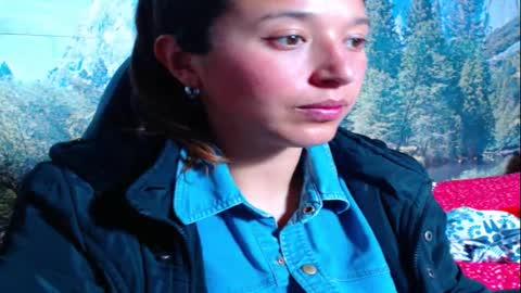 Lucy online show from October 2025 07:37:02 PM