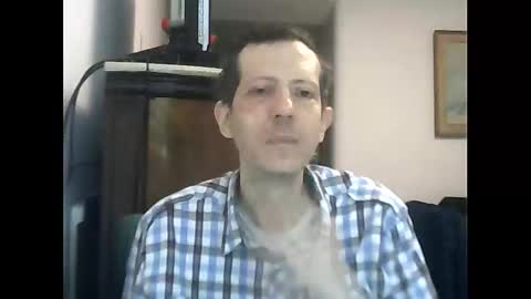 Luciano online show from October 2025 09:24:01 PM