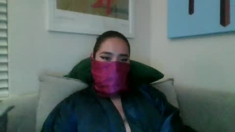 Snapshot of luciasolasocollection chatting on June 2026 05:28:01 AM luciasolasocollection online show from June 2026 05:28:01 AM