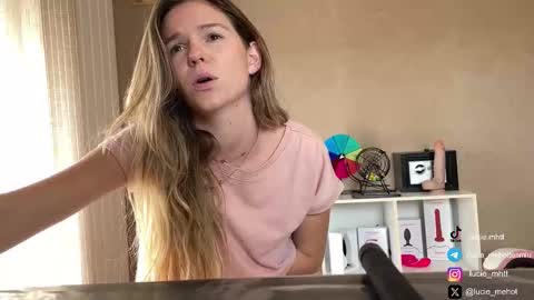 Lucie hot follow me on  online show from September 2025 01:02:02 PM