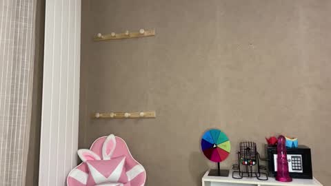 Lucie hot follow me on  online show from October 2025 07:01:02 PM