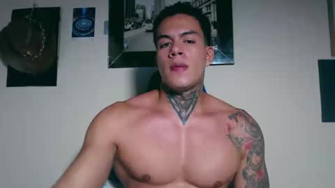 luciferstar01 online show from April 2026 01:22:02 AM