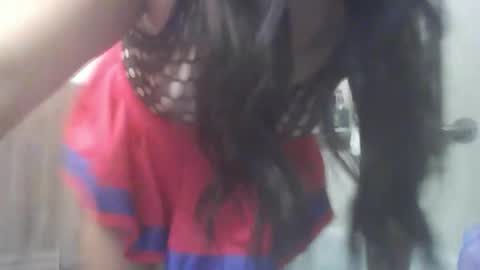 lucindalae online show from December 2025 03:32:02 PM