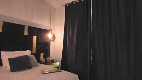 Lucio online show from November 2025 12:19:02 PM