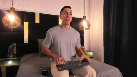 Lucio online show from April 2026 12:14:02 PM