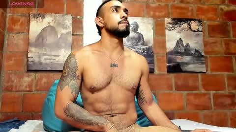 Snapshot of luck_andrew chatting on May 2026 04:24:02 PM luck_andrew online show from May 2026 04:24:02 PM
