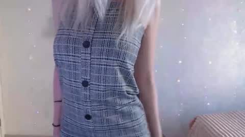Snapshot of luckcristal chatting on March 2026 12:22:01 PM Arina online show from March 2026 12:22:01 PM