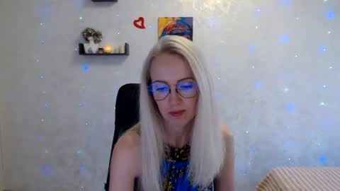 Snapshot of luckcristal chatting on July 2026 05:19:02 PM Arina online show from July 2026 05:19:02 PM