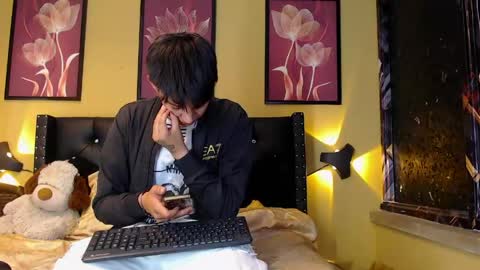 luckk_ online show from April 2026 07:03:02 AM