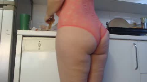 Snapshot of luckyanabella chatting on February 2025 05:35:01 AM Ana online show from February 2025 05:35:01 AM
