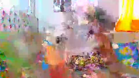 Crisiah online show from October 2025 05:05:01 AM