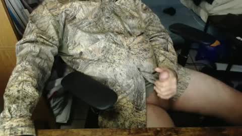 luckycharms9595 online show from January 2025 10:03:01 AM