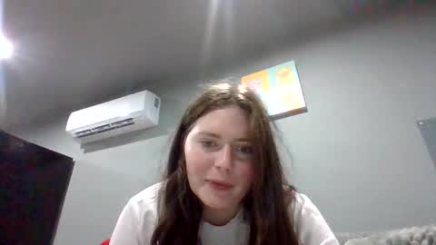 Snapshot of luckygirl96 chatting on September 2025 06:20:02 PM luckygirl96 online show from September 2025 06:20:02 PM