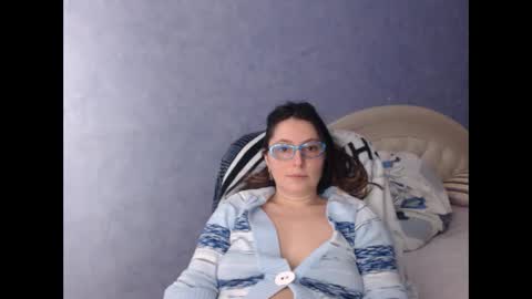 luckylinda23 online show from February 2025 06:24:01 PM