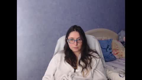 luckylinda23 online show from February 2025 09:37:01 PM