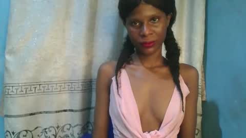 Gloria online show from December 2025 03:02:01 AM