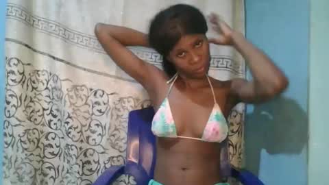 Gloria online show from April 2026 11:02:01 PM