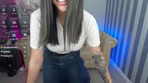 Monika online show from December 2024 09:32:02 AM