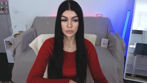 Monika online show from September 2025 12:32:02 PM