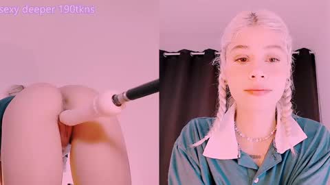 luckysapphire777 online show from January 2025 11:46:01 AM