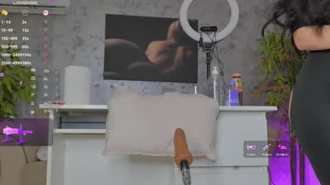 Snapshot of luckystrikee_ chatting on February 2025 08:14:02 PM Alice online show from February 2025 08:14:02 PM