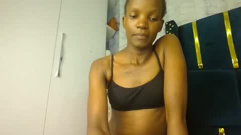 brielle online show from September 2025 04:05:02 AM