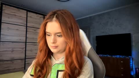 EmmaEmbers online show from April 2026 03:09:02 PM