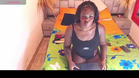 Lucy online show from September 2025 02:46:01 AM