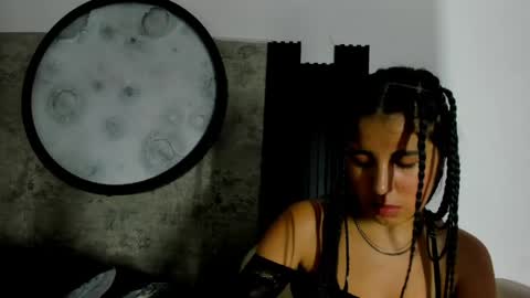   online show from April 2026 04:15:02 AM