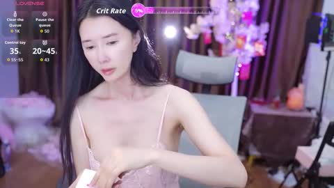 Snapshot of lucy__bb chatting on October 2025 12:32:01 AM Lucy online show from October 2025 12:32:01 AM