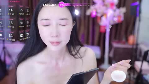 Snapshot of lucy__bb chatting on October 2025 12:22:01 AM Lucy online show from October 2025 12:22:01 AM