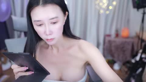 Lucy online show from January 2026 01:55:02 AM