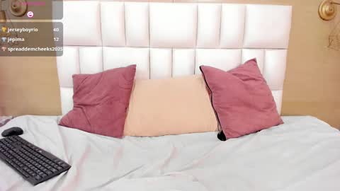 lucy_canel online show from September 2025 09:02:01 AM