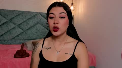 Lucy Greys online show from March 2026 10:26:01 AM