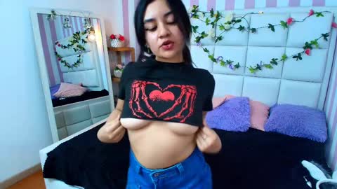 lucy_harris_ online show from February 2025 10:59:01 PM