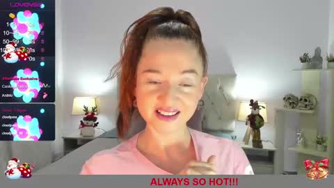 Snapshot of lucy_hot77 chatting on December 2024 07:31:02 PM Lucia online show from December 2024 07:31:02 PM