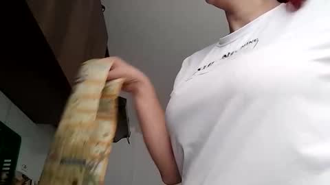 Snapshot of lucy_hot77 chatting on October 2025 03:44:02 PM Lucia online show from October 2025 03:44:02 PM