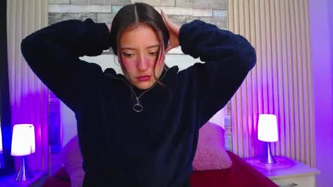 lucy_hs online show from January 2025 03:41:01 AM